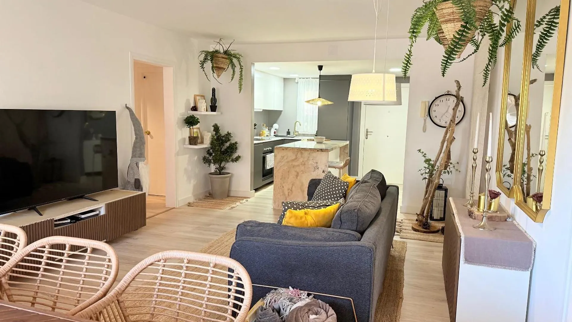 דירות פלטחה ד'ארו 011 Bajo Jardin Platja Daro ספרד